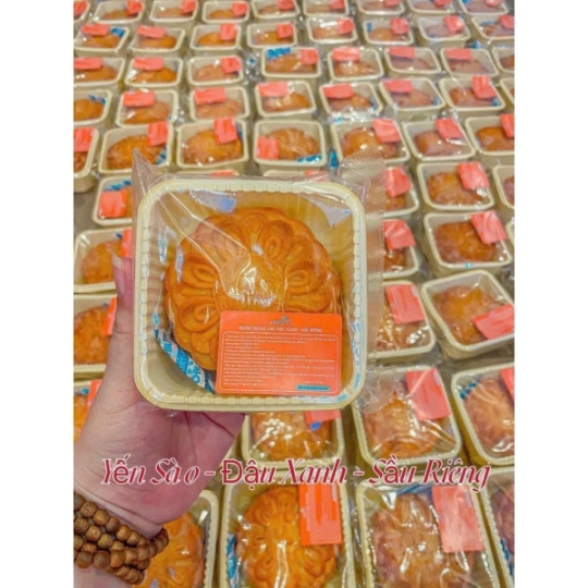 Bánh Trung Thu Yến Sào Đậu Xanh Sầu Riêng 150g