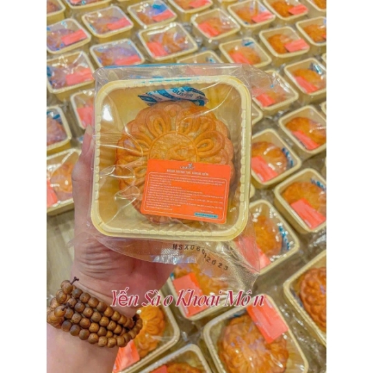 Bánh Trung Thu Yến Sào Khoai Môn 150g